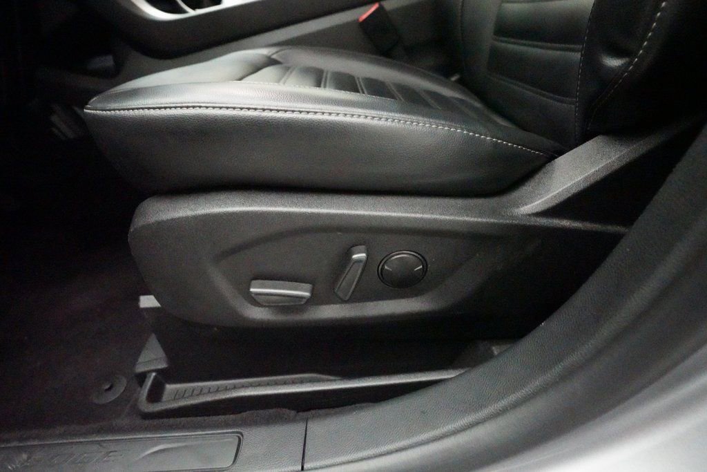 Used 2023 Ford Edge SEL w/ Convenience Package image 31