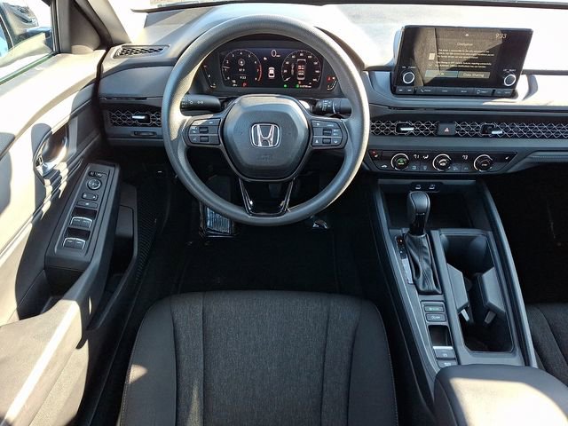 Used 2025 Honda Accord SE image 11