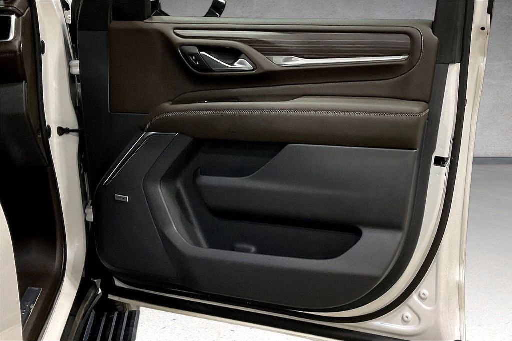 Used 2022 GMC Yukon Denali w/ Max Trailering Package image 29