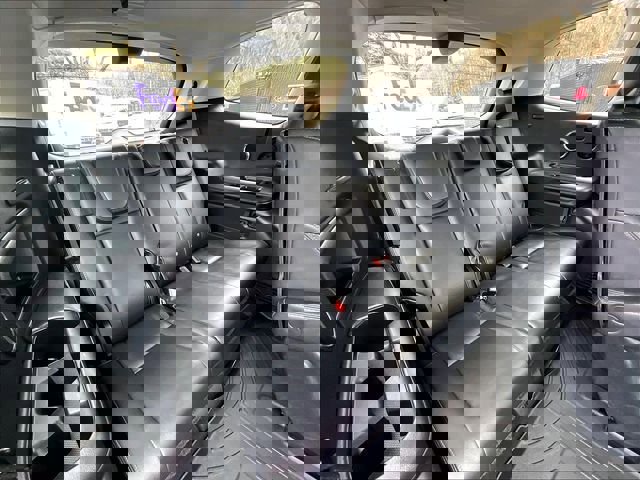 Used 2024 Subaru Ascent Touring AWD/4WD image 29