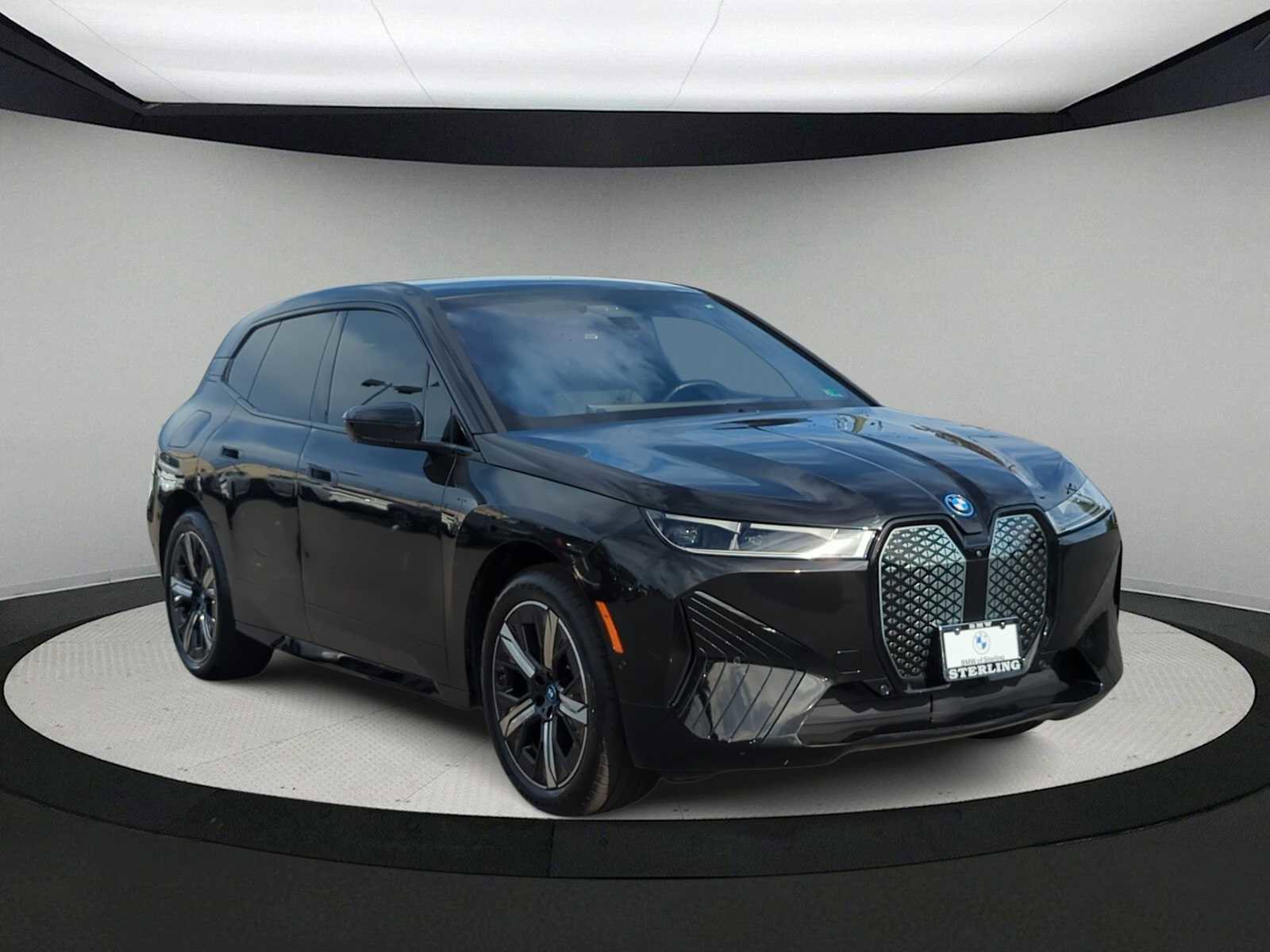 Certified 2025 BMW iX xDrive50 image 2