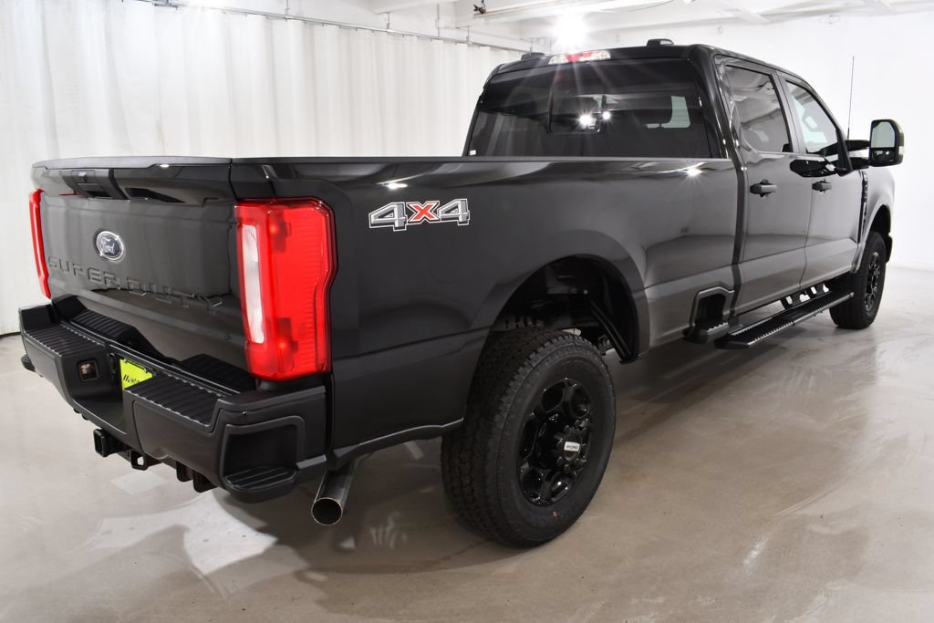 New 2026 Ford F350 XL w/ STX Appearance Package AWD/4WD image 11