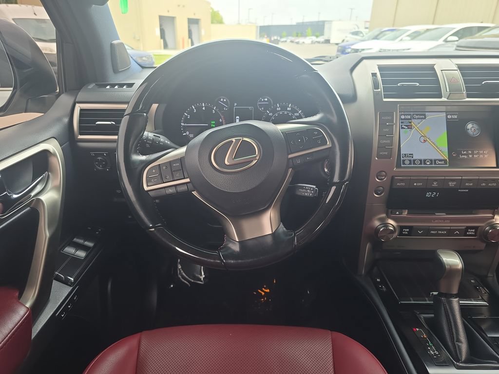Used 2021 Lexus GX 460 Premium w/ Premium Package AWD/4WD image 16
