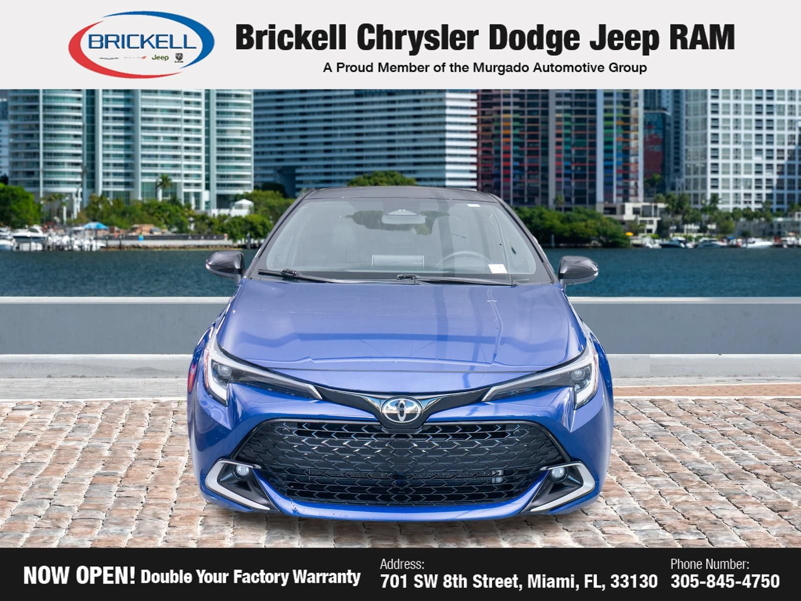 Used 2025 Toyota Corolla XSE FWD image 3