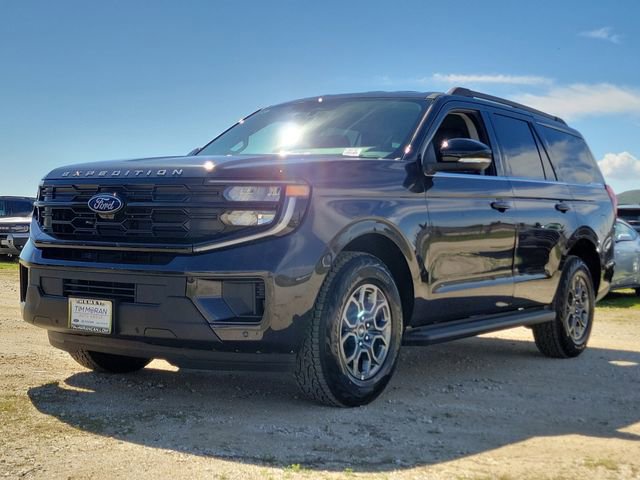 New 2026 Ford Expedition Active image 5