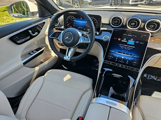 Used 2026 Mercedes-Benz C 300 4MATIC Sedan image 29