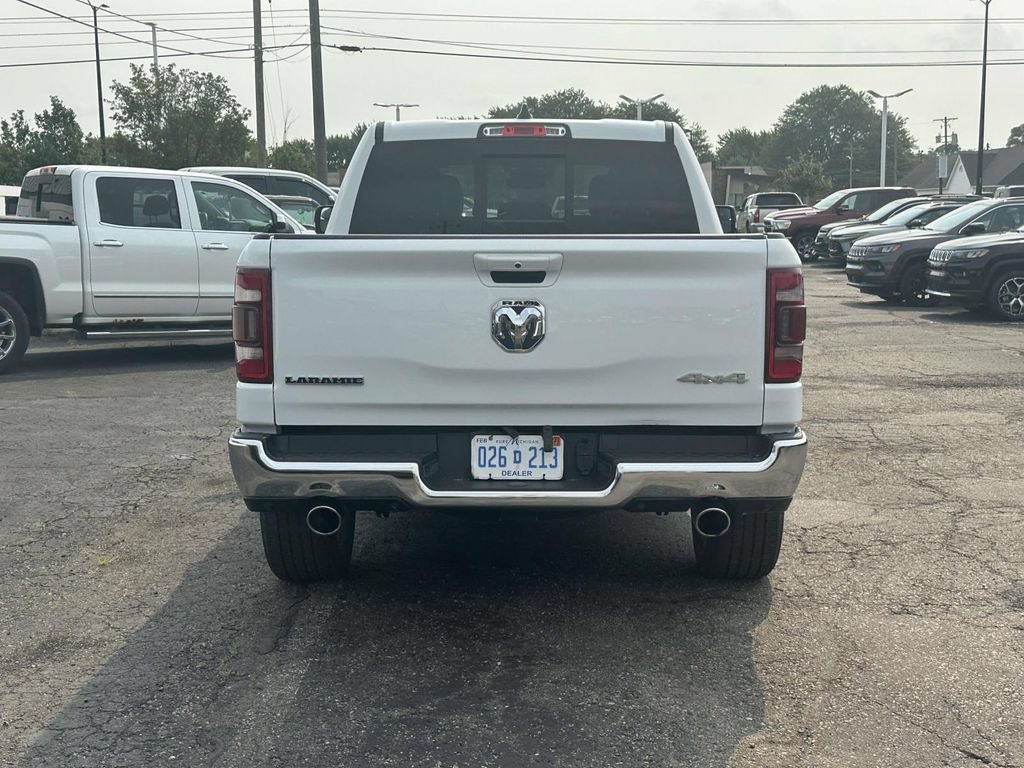 Used 2023 RAM 1500 Laramie AWD/4WD image 5