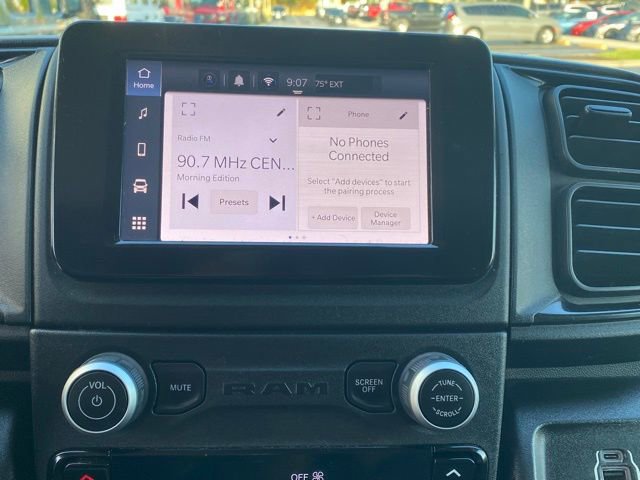 Used 2025 RAM ProMaster 2500 w/ Convenience Group image 21