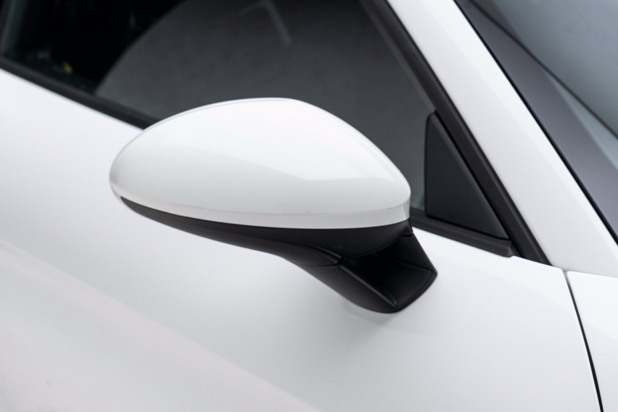 Used 2020 Porsche 718 Boxster Spyder RWD image 59
