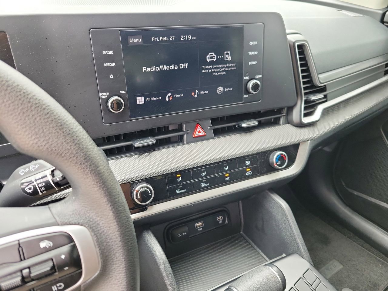 Used 2025 Kia Sportage LX image 22