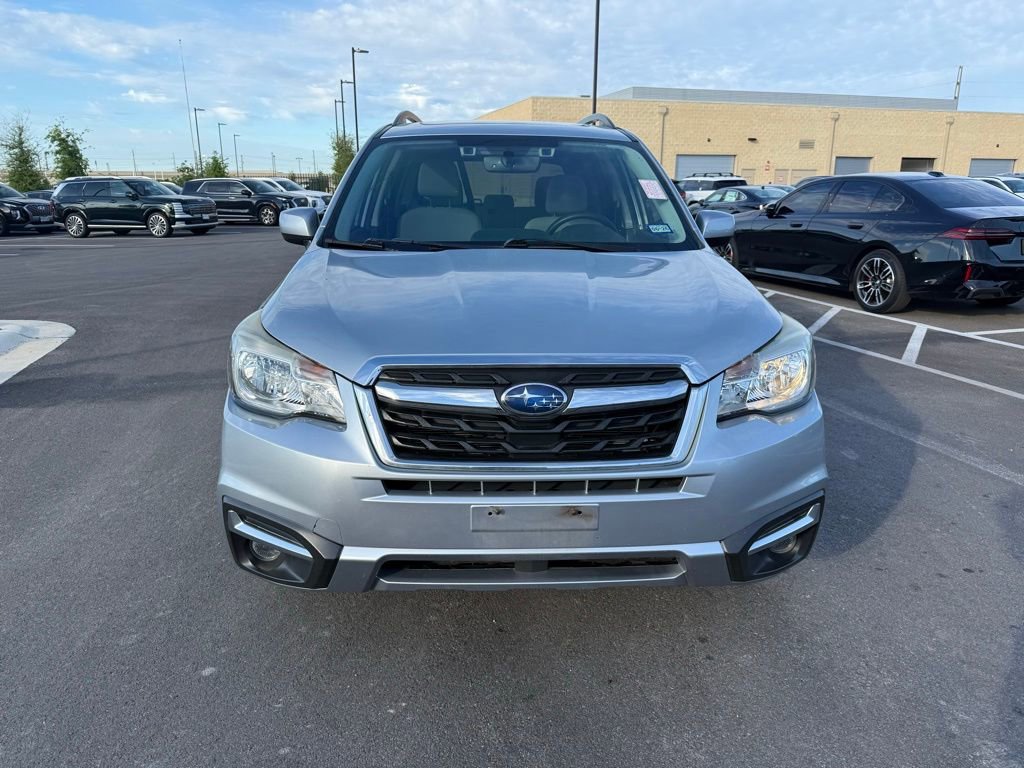 Used 2017 Subaru Forester 2.5i Premium image 2