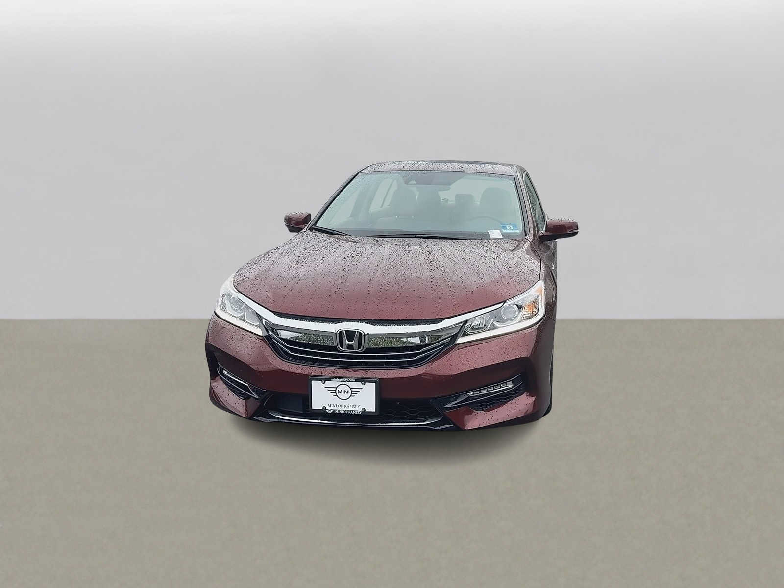 Used 2017 Honda Accord EX-L image 3