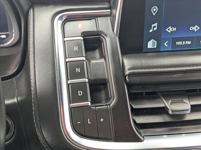 Used 2023 Chevrolet Suburban LT image 12