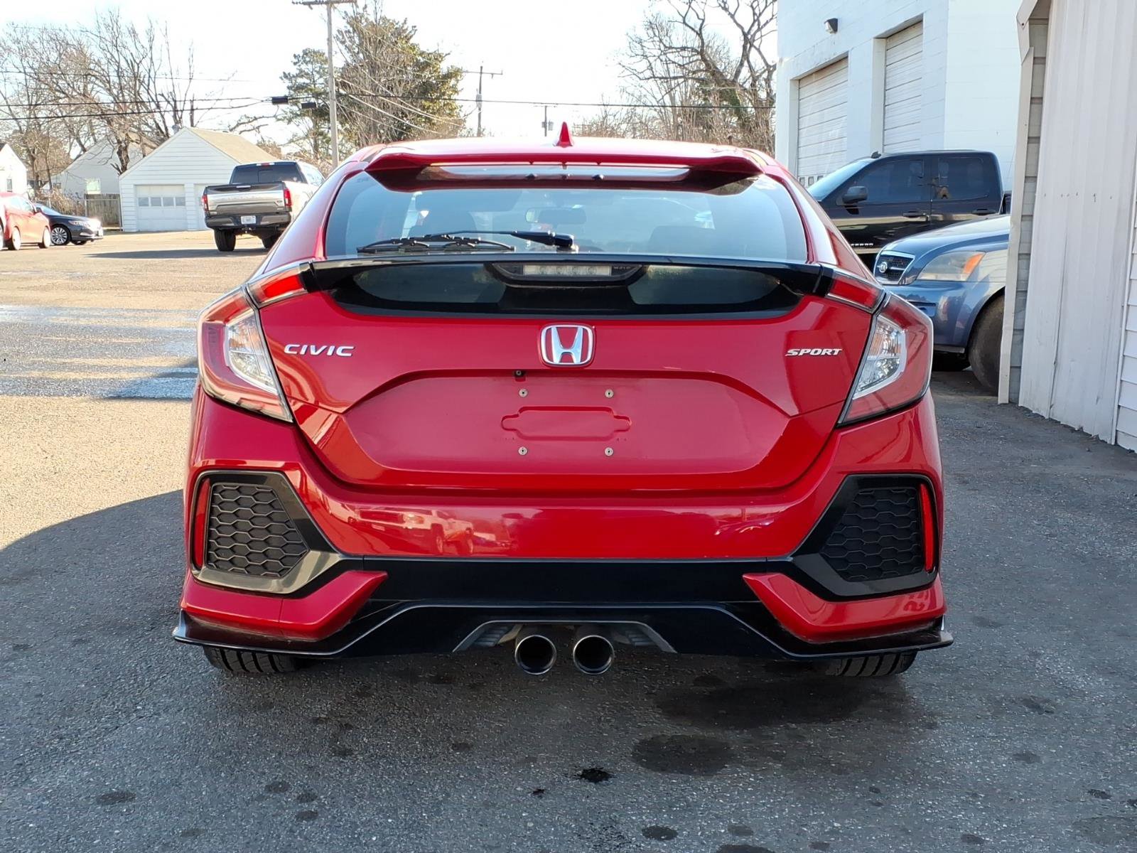 Used 2019 Honda Civic Sport image 4