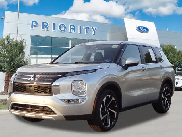 Used 2024 Mitsubishi Outlander SE AWD/4WD image 1