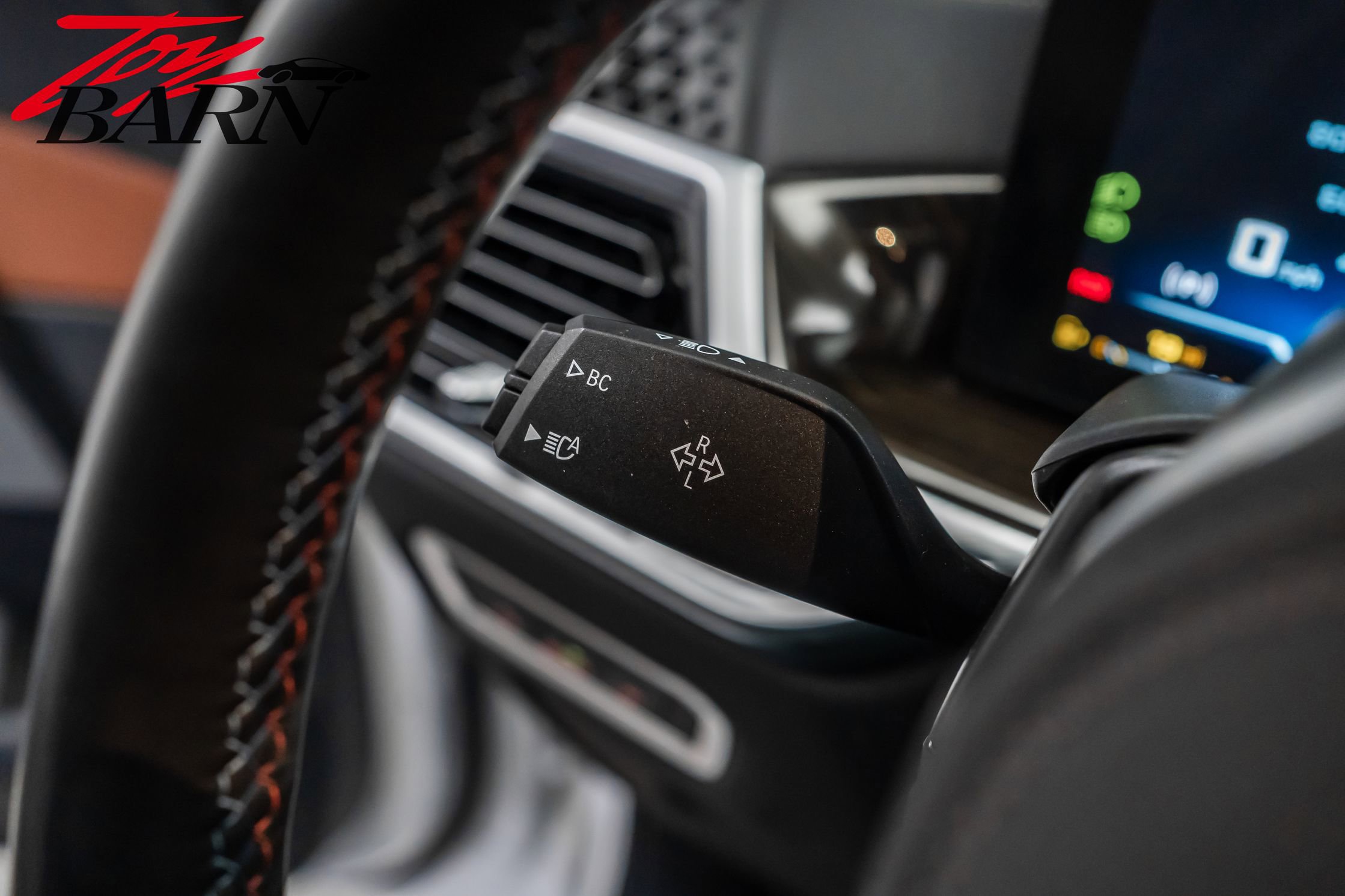 Used 2024 BMW X7 M60i w/ Executive Package image 37