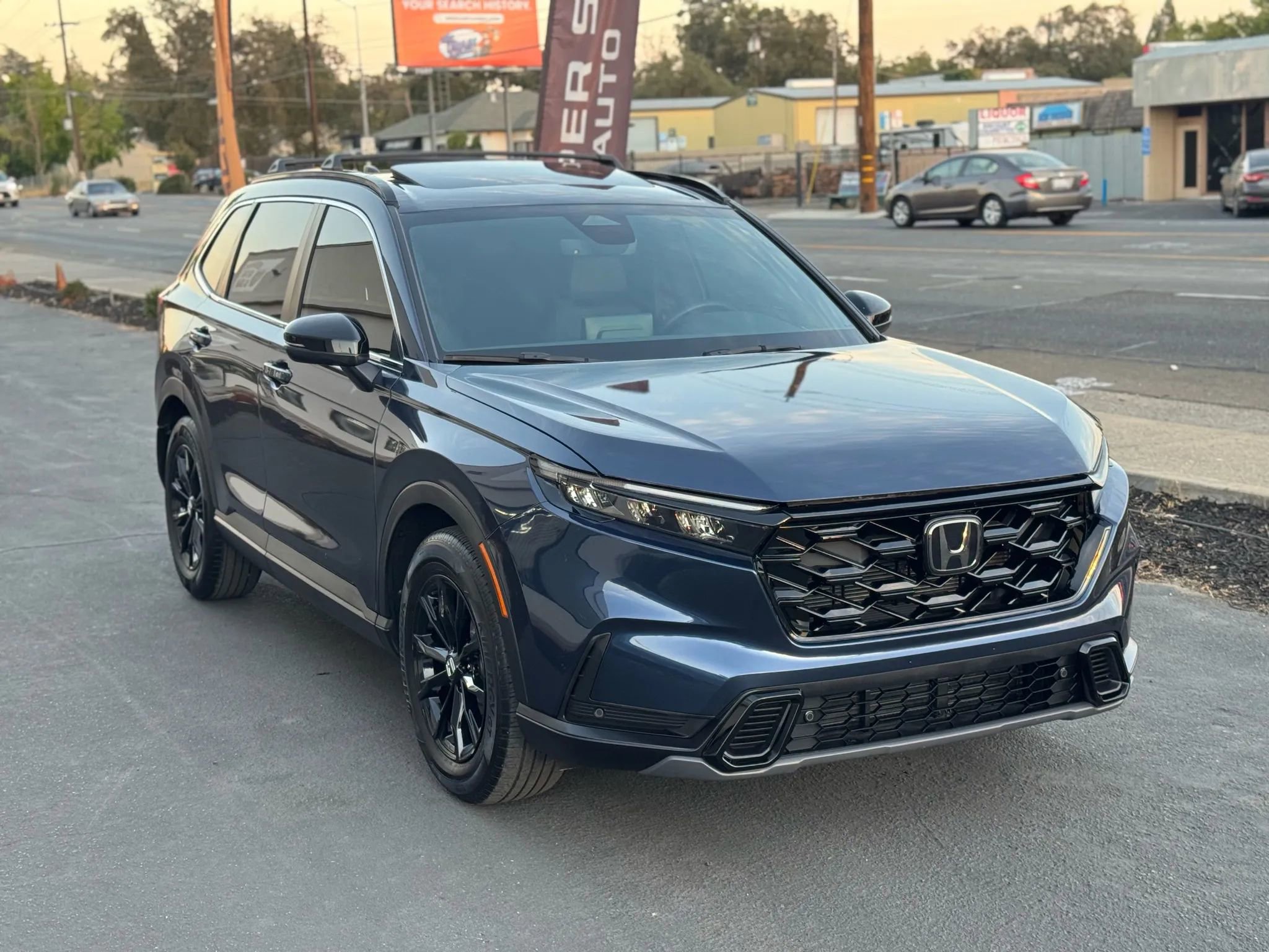 Used 2025 Honda CR-V Sport-L image 8