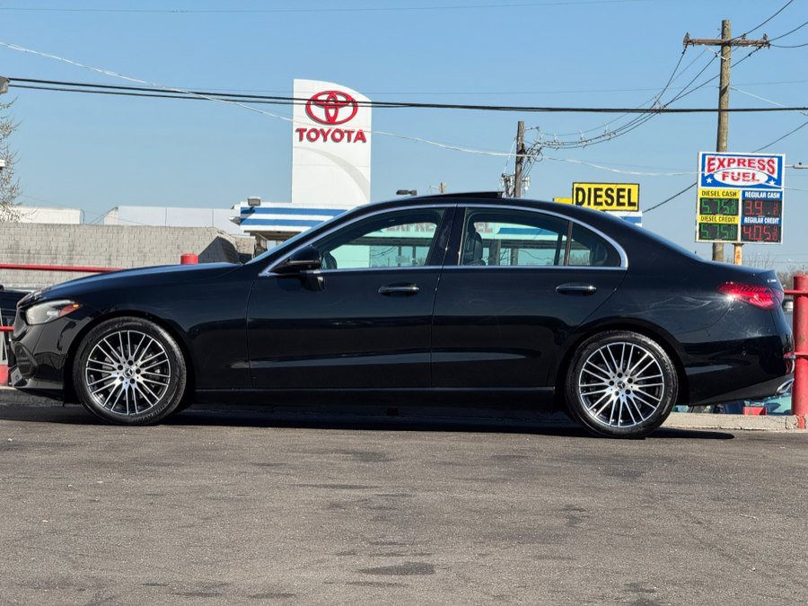 Used 2022 Mercedes-Benz C 300 4MATIC Sedan image 8