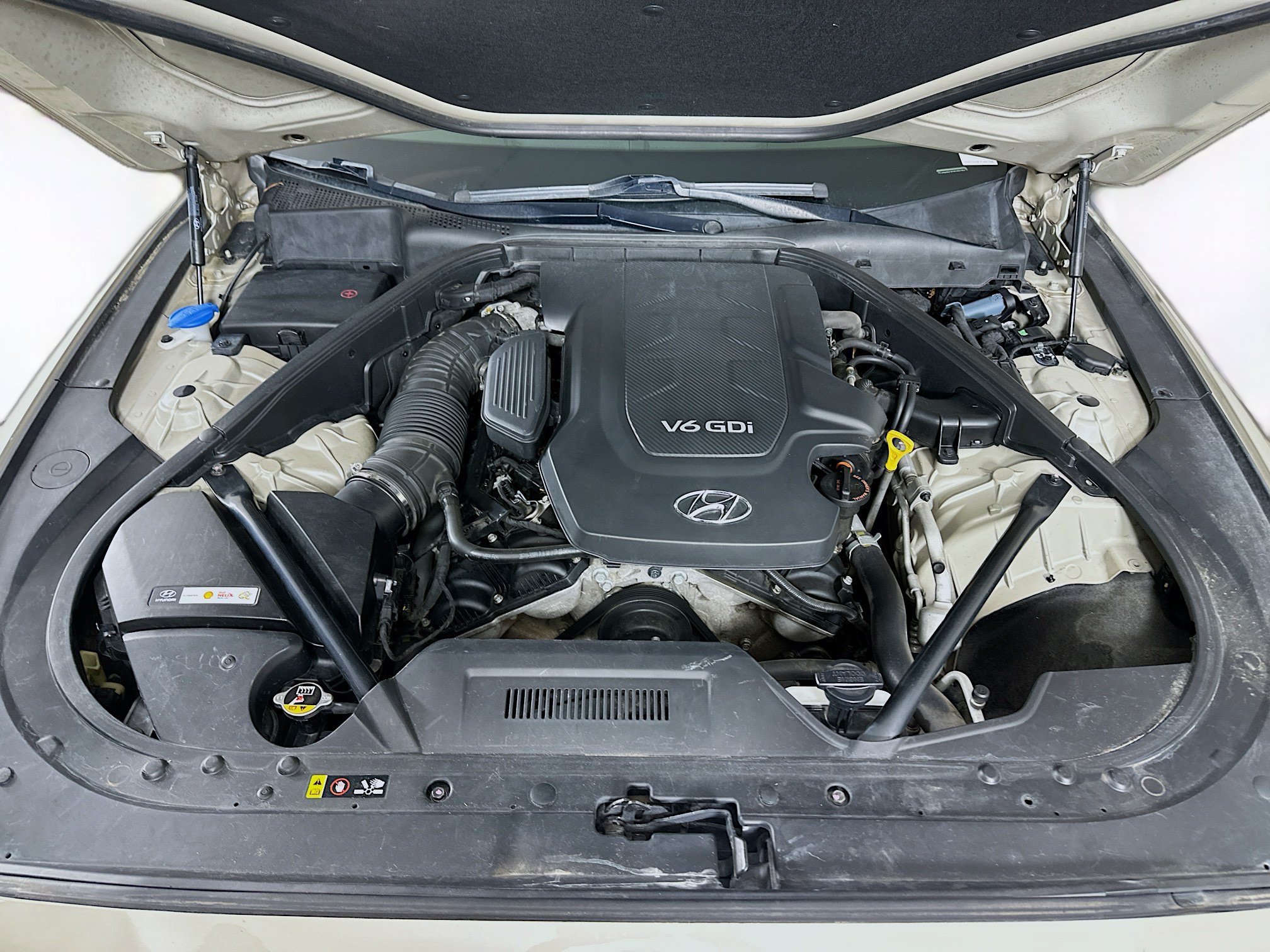 Used 2015 Hyundai Genesis 3.8 w/ Option Group 03 RWD image 34