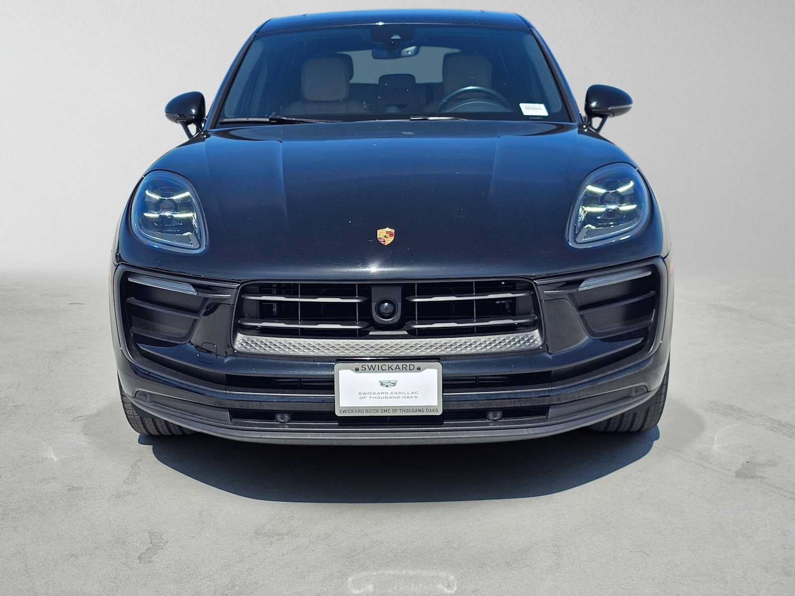 Used 2023 Porsche Macan AWD/4WD image 8
