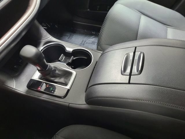 Certified 2019 Toyota Highlander LE FWD image 29