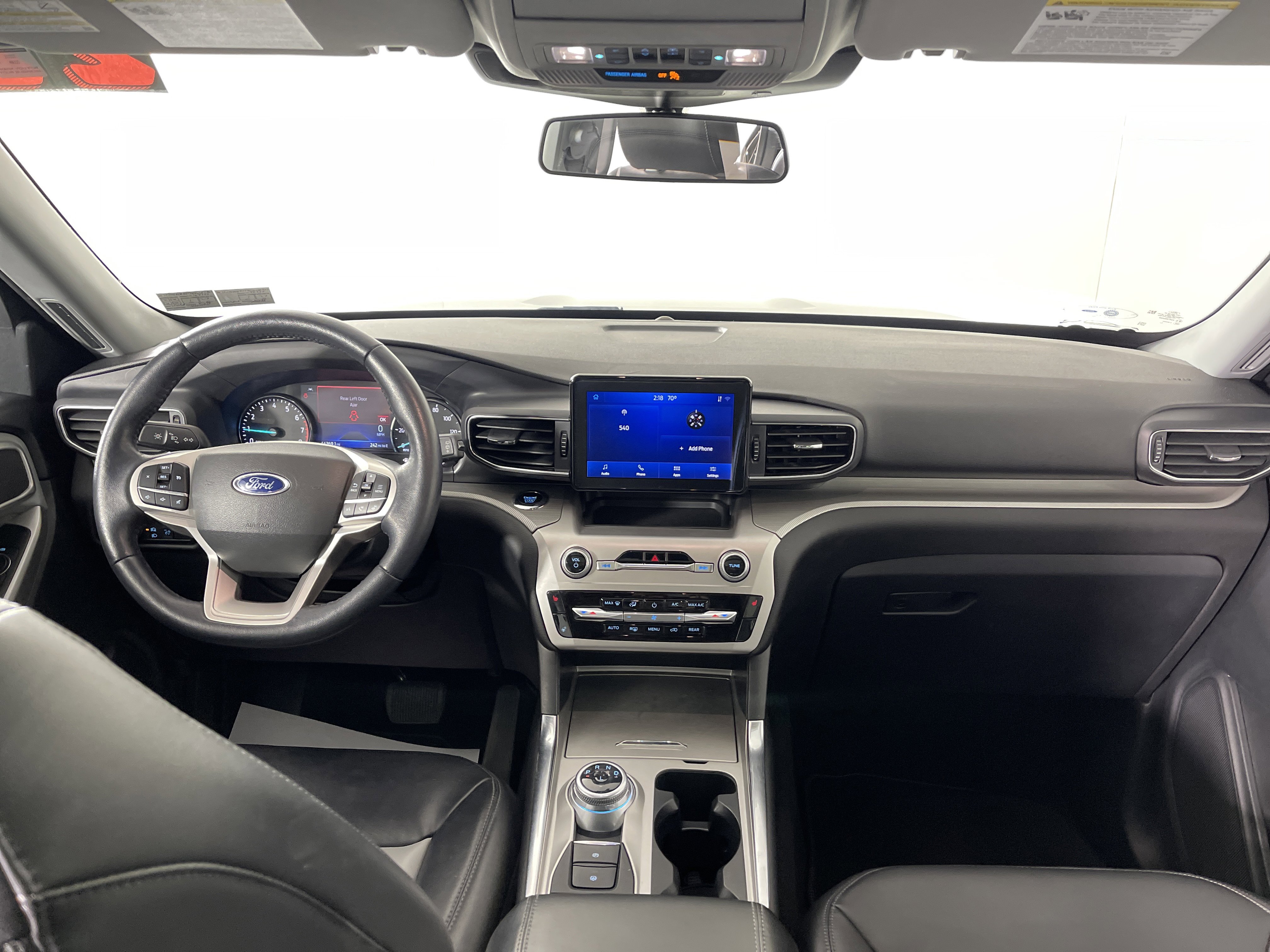 Used 2022 Ford Explorer XLT w/ Equipment Group 202A image 17