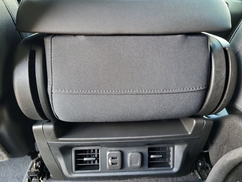 Used 2019 Chevrolet Silverado 1500 LT w/ All-Star Edition AWD/4WD image 16