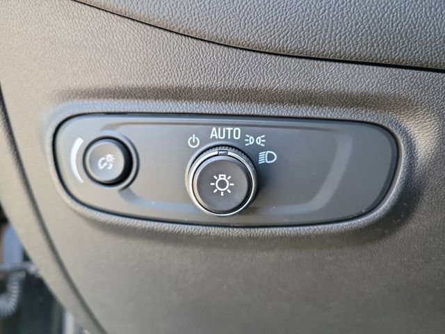 Certified 2024 Chevrolet Equinox LS w/ Midnight Edition FWD image 20