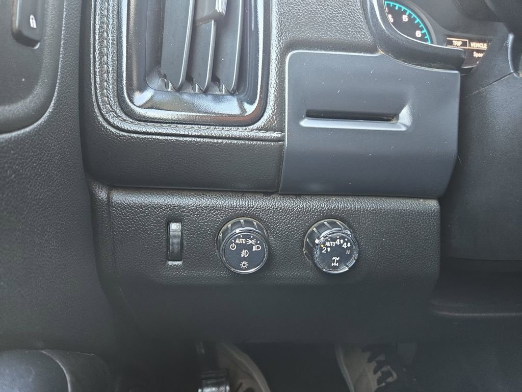 Used 2022 GMC Canyon Elevation w/ Trailering Package image 24