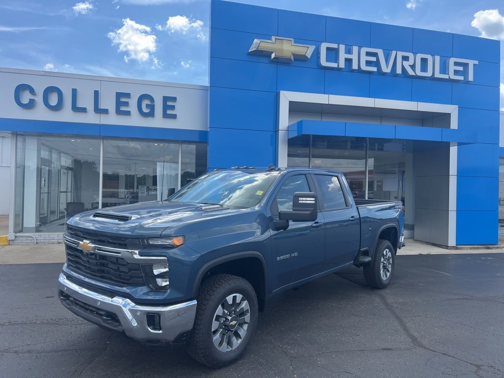 New 2025 Chevrolet Silverado 3500 LT w/ All Star Edition