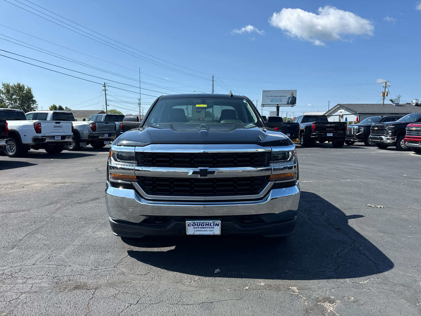 Used 2017 Chevrolet Silverado 1500 LT AWD/4WD image 8