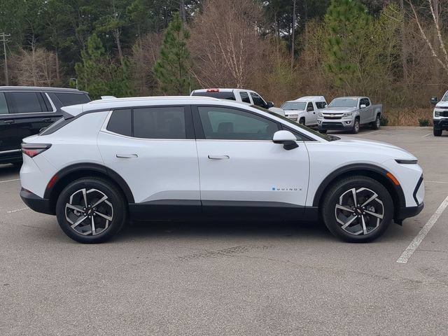 New 2026 Chevrolet Equinox EV LT FWD image 4