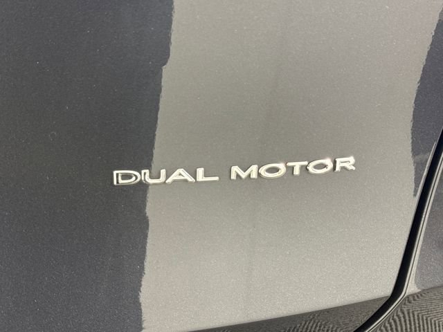 Used 2024 Tesla Model Y Long Range image 18