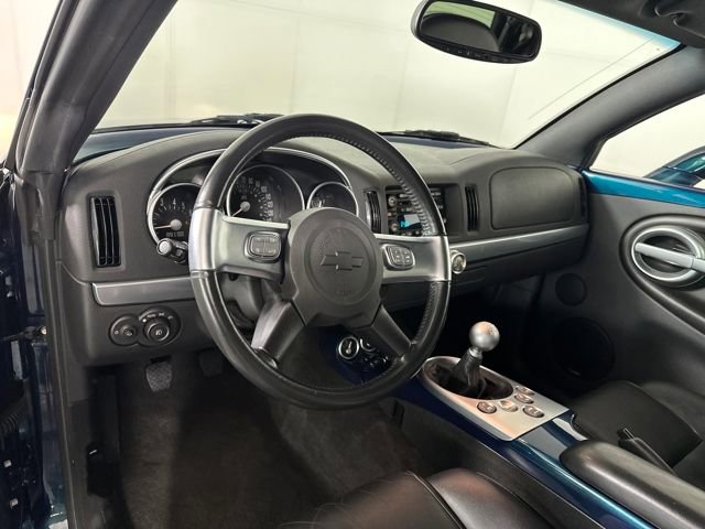 Used 2005 Chevrolet SSR w/ Preferred Equipment Group image 13