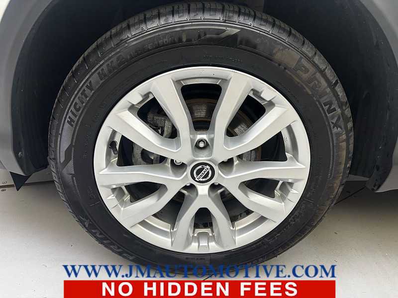 Used 2022 Nissan Rogue Sport SV AWD/4WD image 10