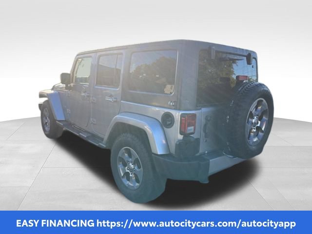 Used 2017 Jeep Wrangler Unlimited Sahara AWD/4WD image 5