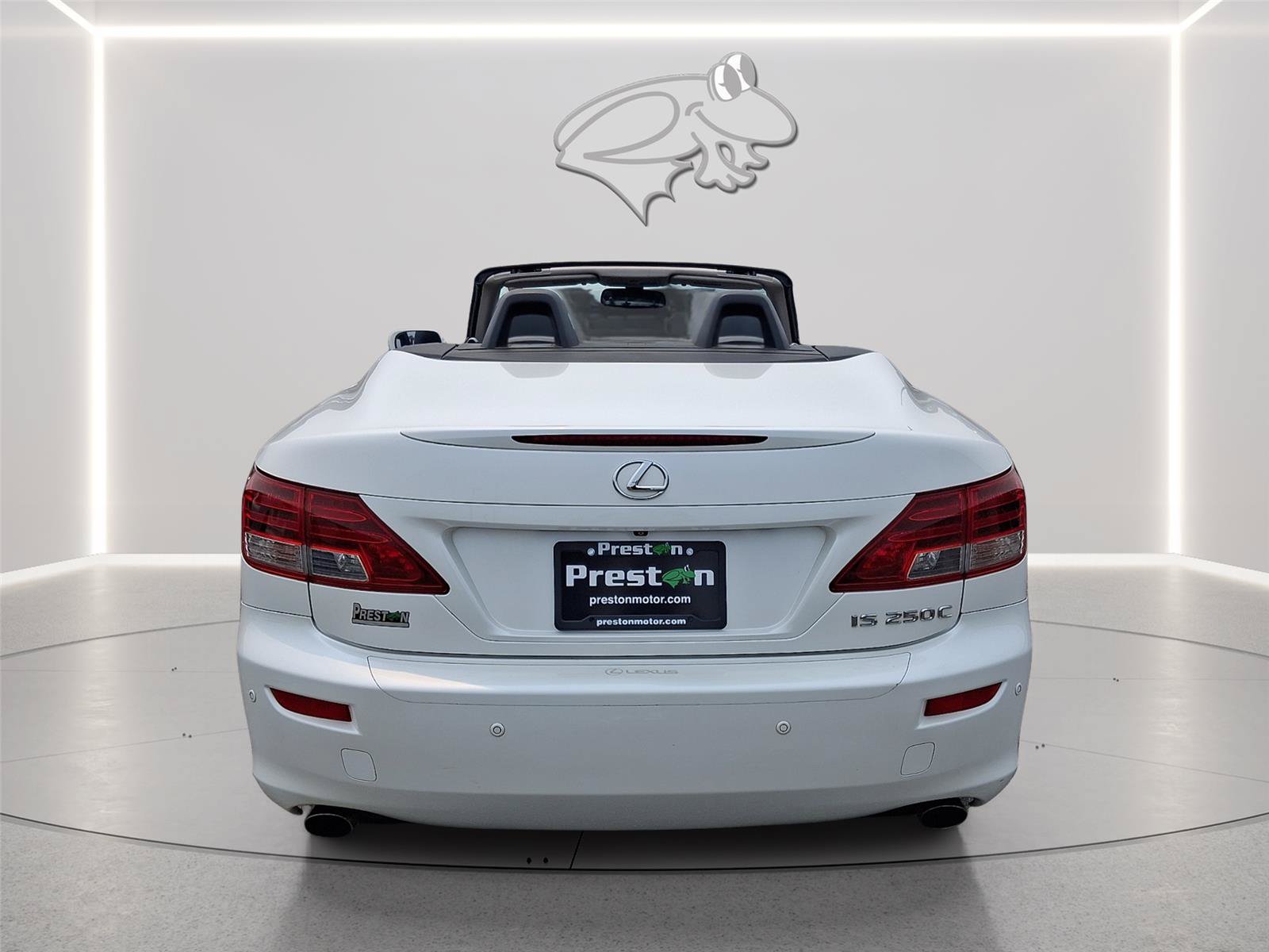 Used 2013 Lexus IS 250C RWD image 5