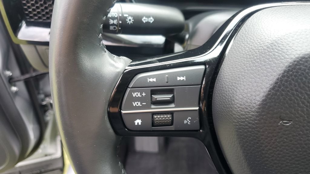 Used 2024 Honda CR-V EX-L image 12