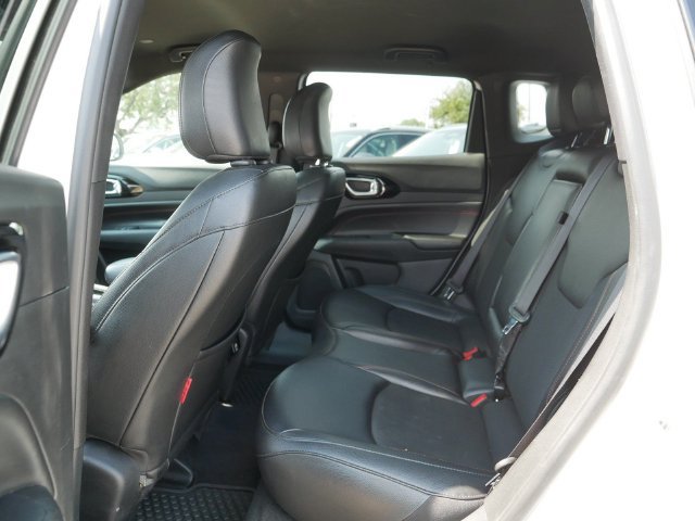 Used 2024 Jeep Compass Trailhawk AWD/4WD image 18