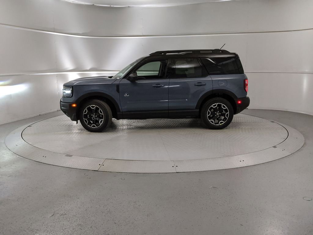 New 2025 Ford Bronco Sport Outer Banks image 5