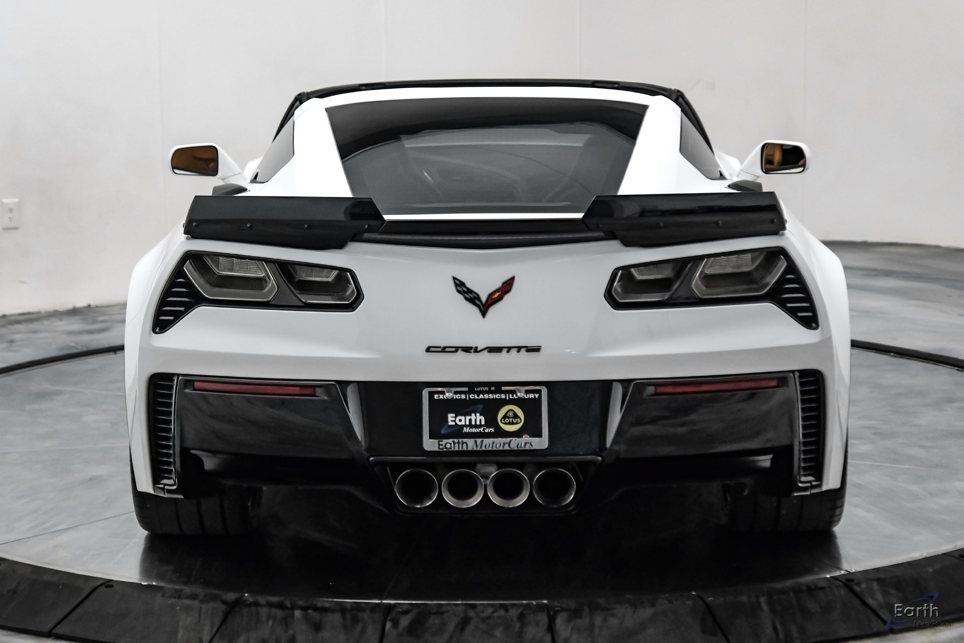 Used 2016 Chevrolet Corvette Z06 w/ 2LZ Preferred Equipment Group RWD image 16