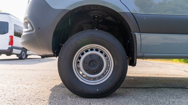 New 2025 Mercedes-Benz Sprinter 2500 image 11