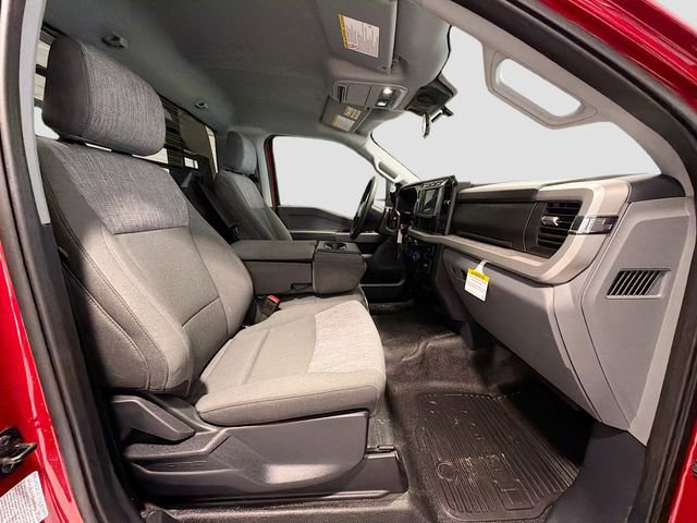 Used 2024 Ford F550 4x4 Regular Cab Super Duty w/ XLT Value Package image 19