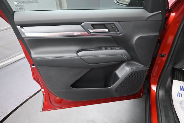 New 2027 GMC Terrain Elevation w/ LPO, Floor Liner Package AWD/4WD image 20