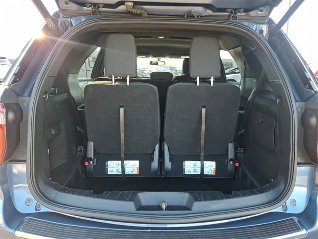 Used 2018 Ford Explorer XLT w/ Equipment Group 201A image 27