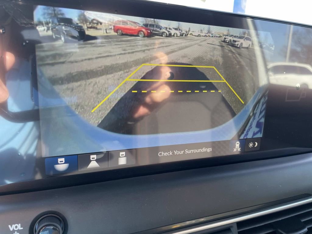 New 2026 Honda Pilot Sport image 22