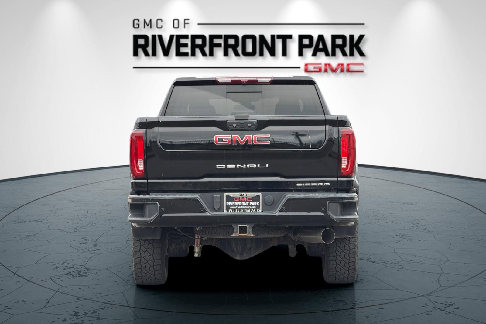Used 2023 GMC Sierra 2500 Denali image 4