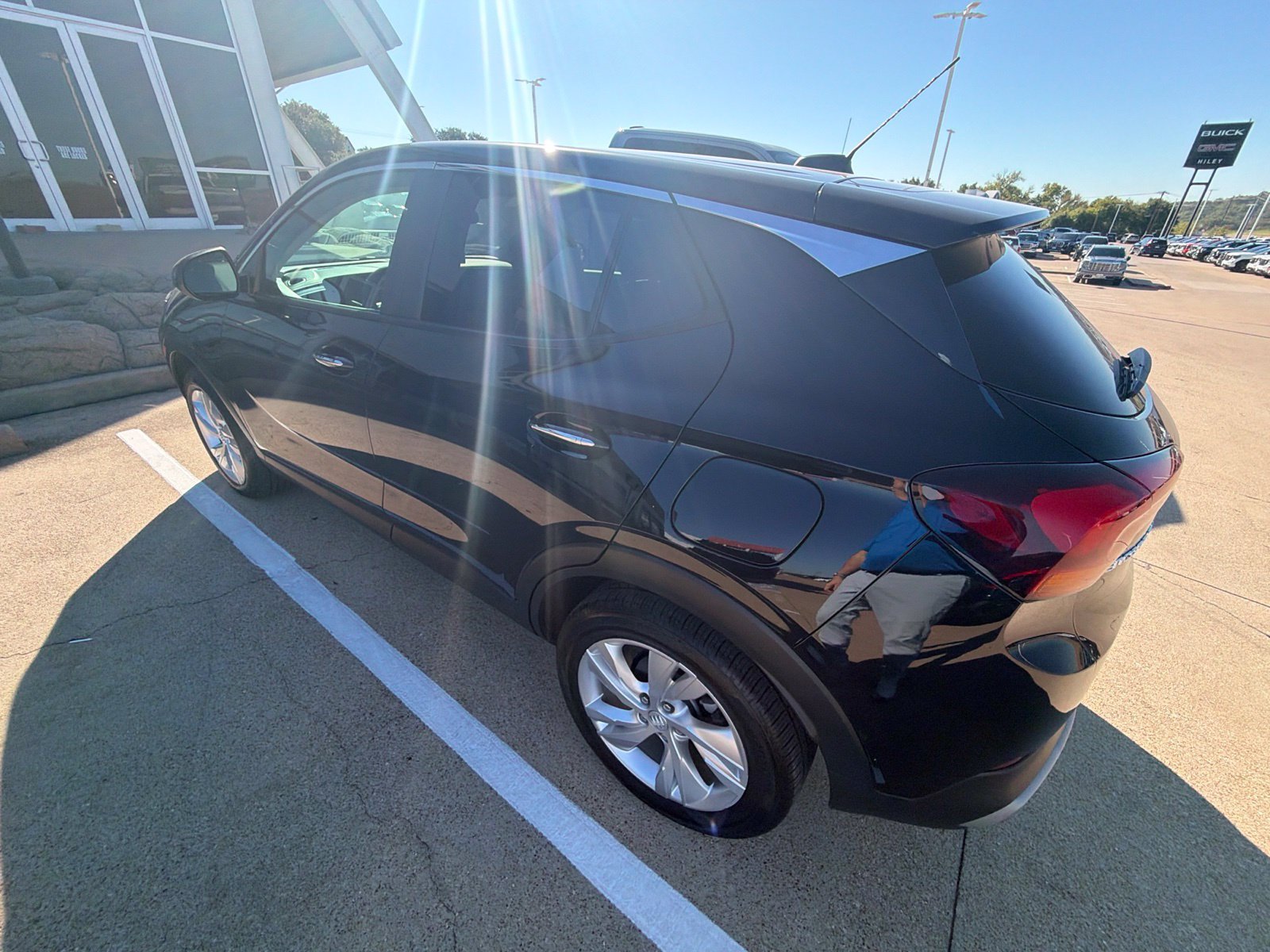 Used 2024 Buick Encore GX Preferred FWD image 9