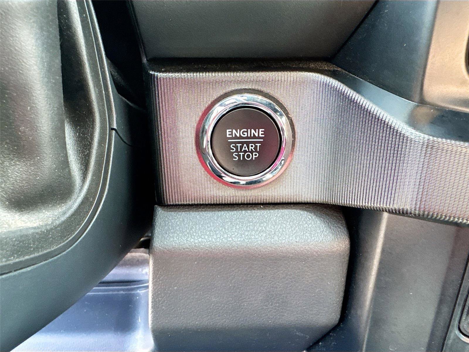 Used 2023 Ford F250 Platinum AWD/4WD image 13