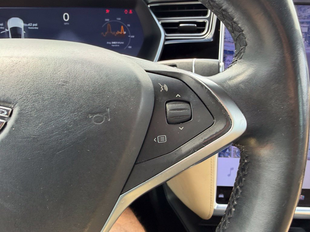 Used 2016 Tesla Model S 90D AWD/4WD image 23